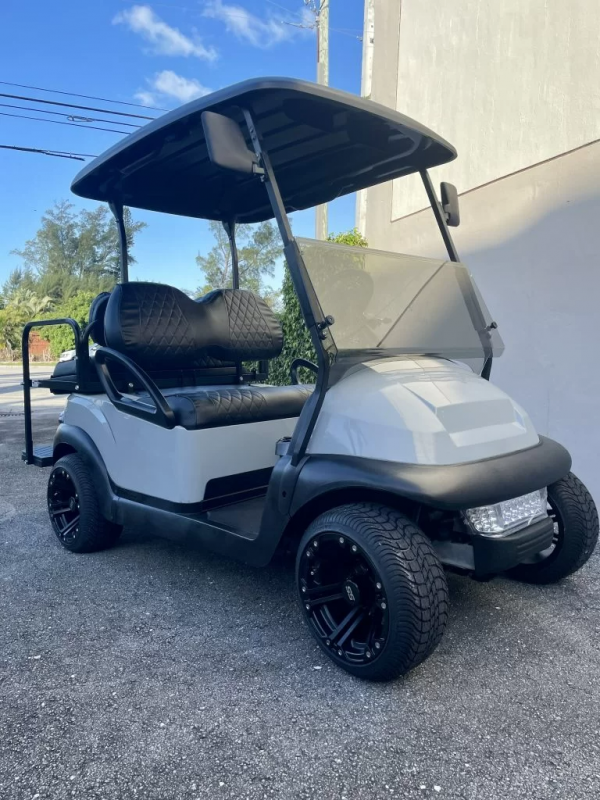 2017 Club Car Precedent (48v) Golf Cart